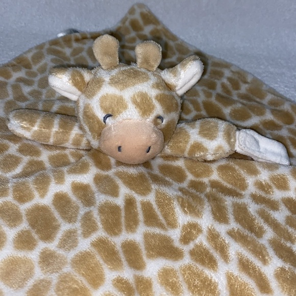 Carters giraffe lovey security blanket with Velcro binky strap plush - Picture 2 of 5